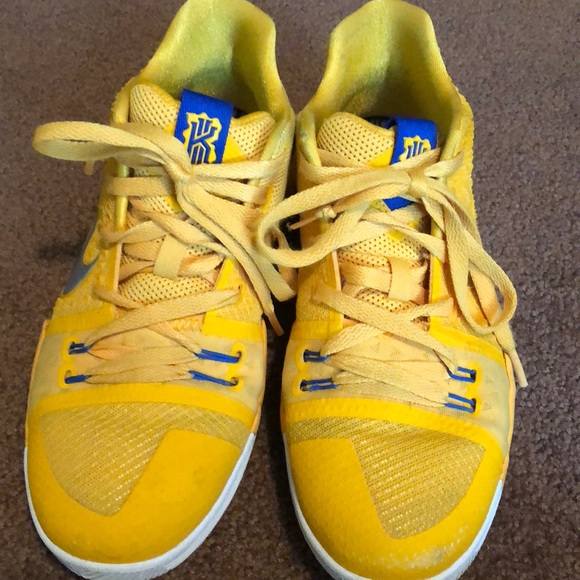 mac and cheese shoes